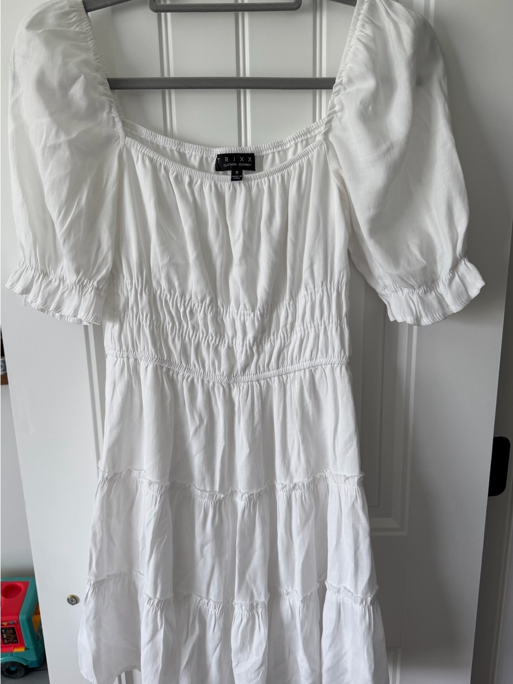 TRIXX White Puff-Sleeve Smocked Tiered Dress Juniors Sz S